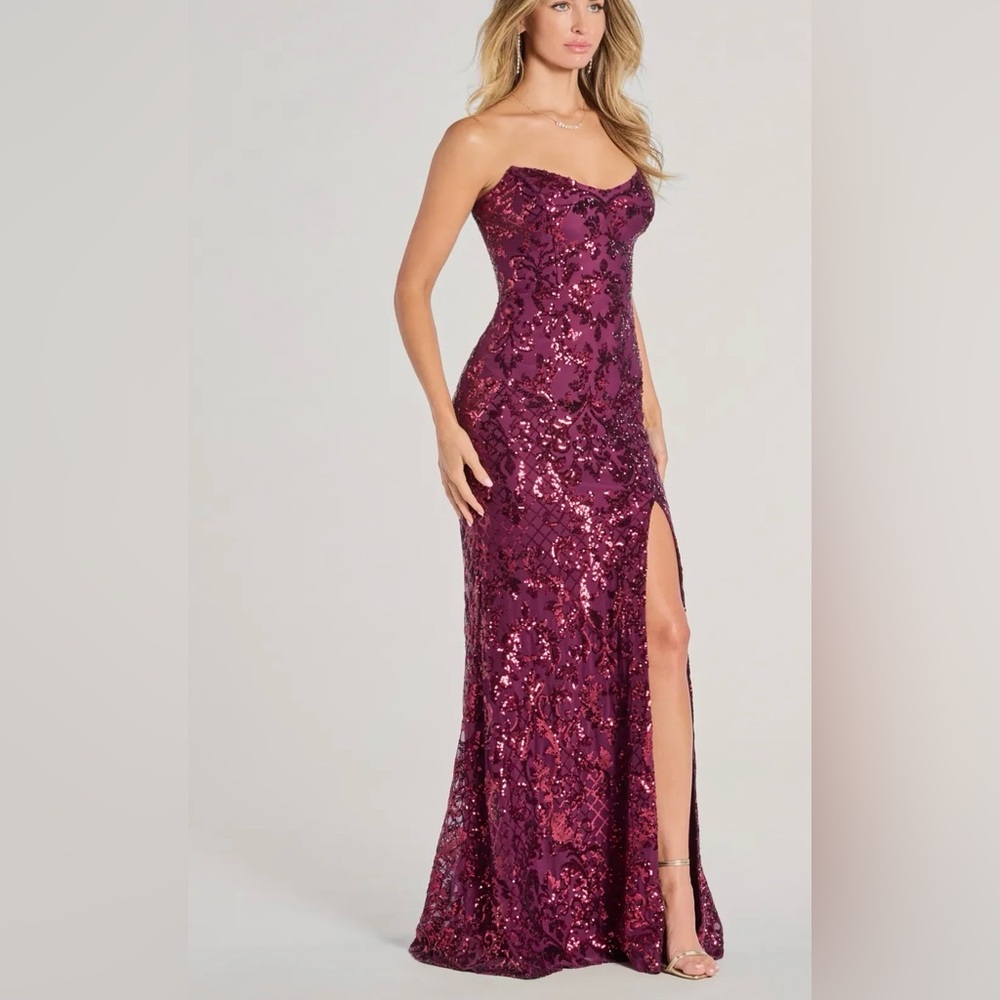 Chandler Strapless Lace-Up Sequin Formal Dress. 
Size Small  Color: Plum
